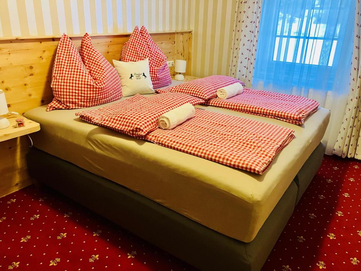 Roesslgut Bed & Breakfast 采德豪斯 外观 照片