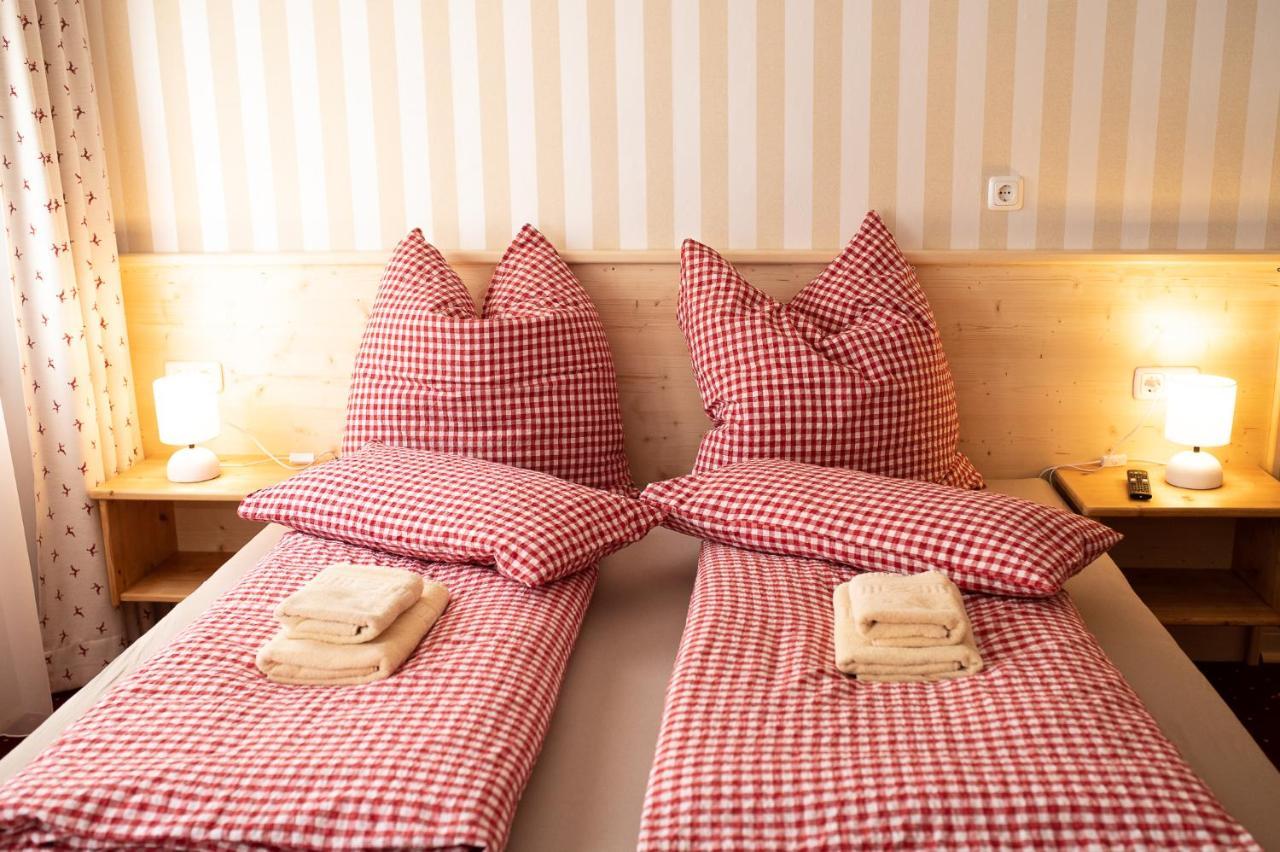 Roesslgut Bed & Breakfast 采德豪斯 外观 照片