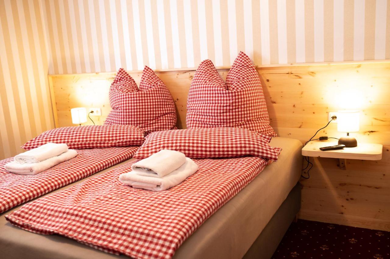 Roesslgut Bed & Breakfast 采德豪斯 外观 照片