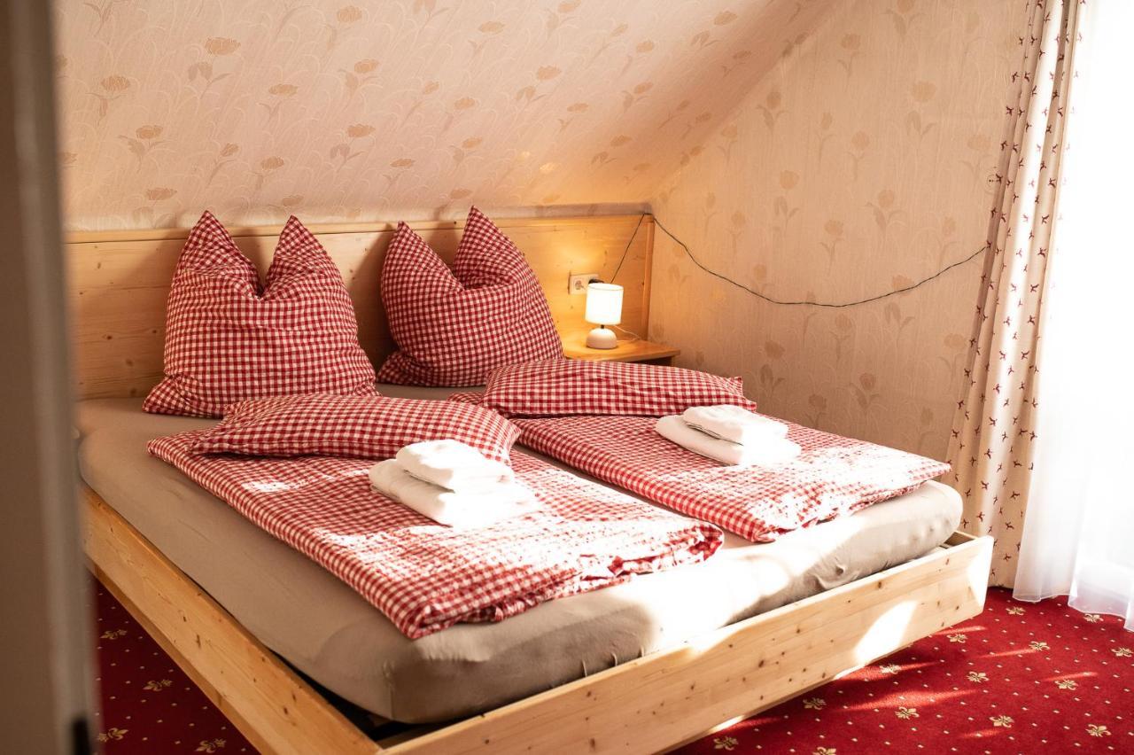 Roesslgut Bed & Breakfast 采德豪斯 外观 照片