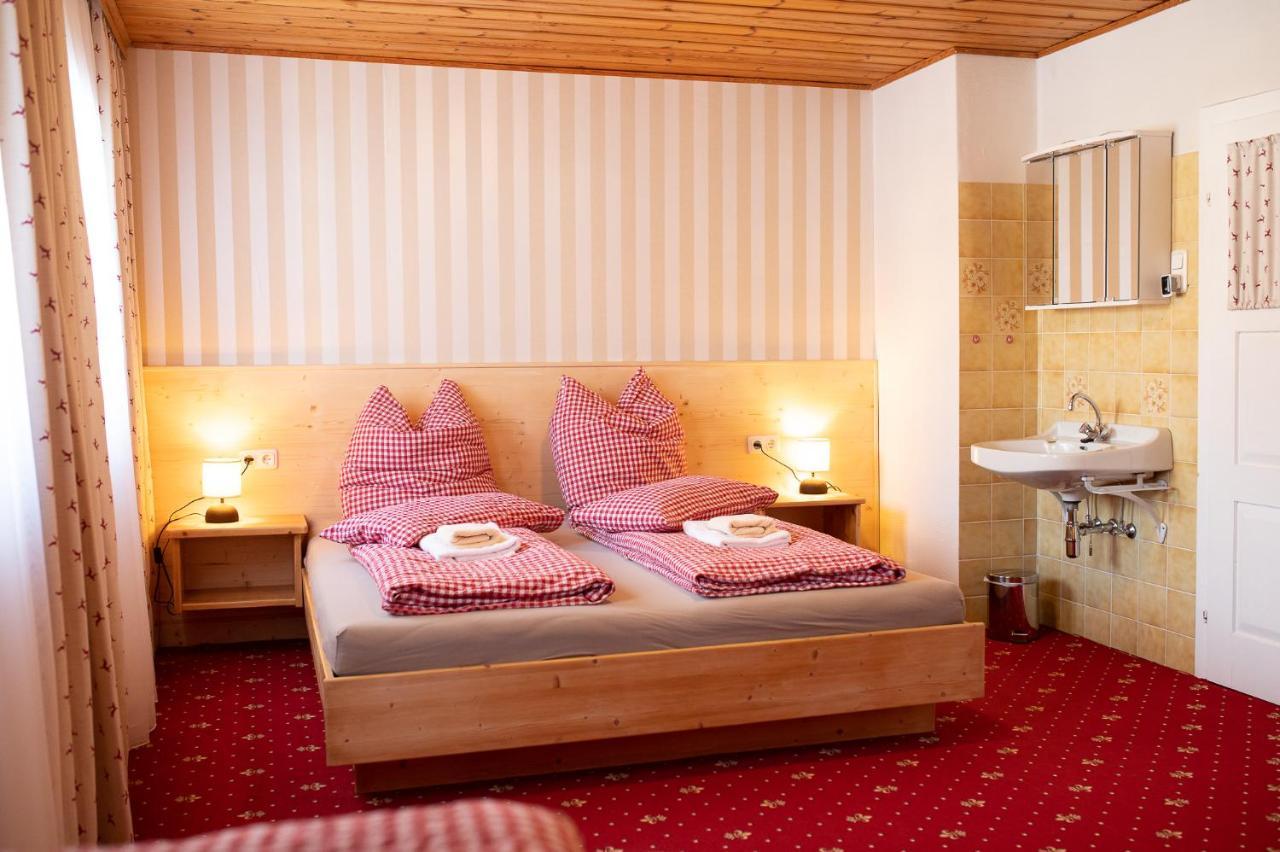 Roesslgut Bed & Breakfast 采德豪斯 外观 照片
